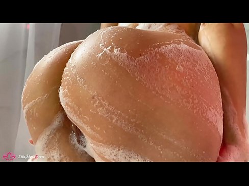 ❤️ Brunetė masturbuoja putytę su vibratoriumi iki intensyvaus orgazmo duše ❤❌ Gražus porno prie mūsų lt.porngifer.ru ️❤