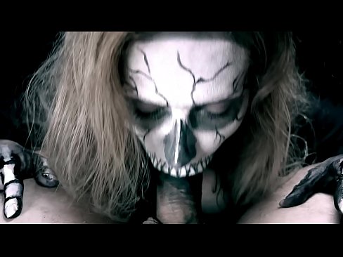 ❤️ Demoniška mergina čiulpia varpą savo juoda burna ir ryja spermą. ❤❌ Gražus porno prie mūsų lt.porngifer.ru ️❤